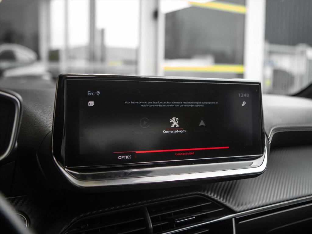 Peugeot 208 1.2 puretech 130pk gt automaat