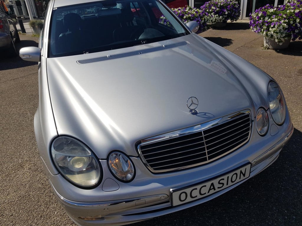 Mercedes-Benz E-Klasse 240 2,6b avantgarde automaat