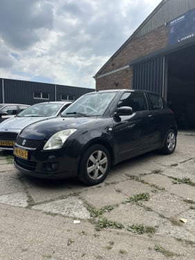 Suzuki Swift 1.3i Airco, Stoelverwarming 2010