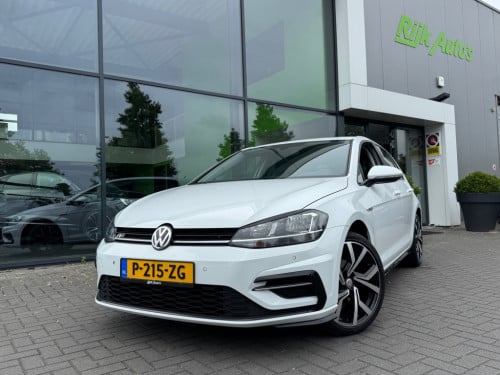Volkswagen Golf 1.0 tsi r-line * navigatie * adaptieve cruise control * pdc
