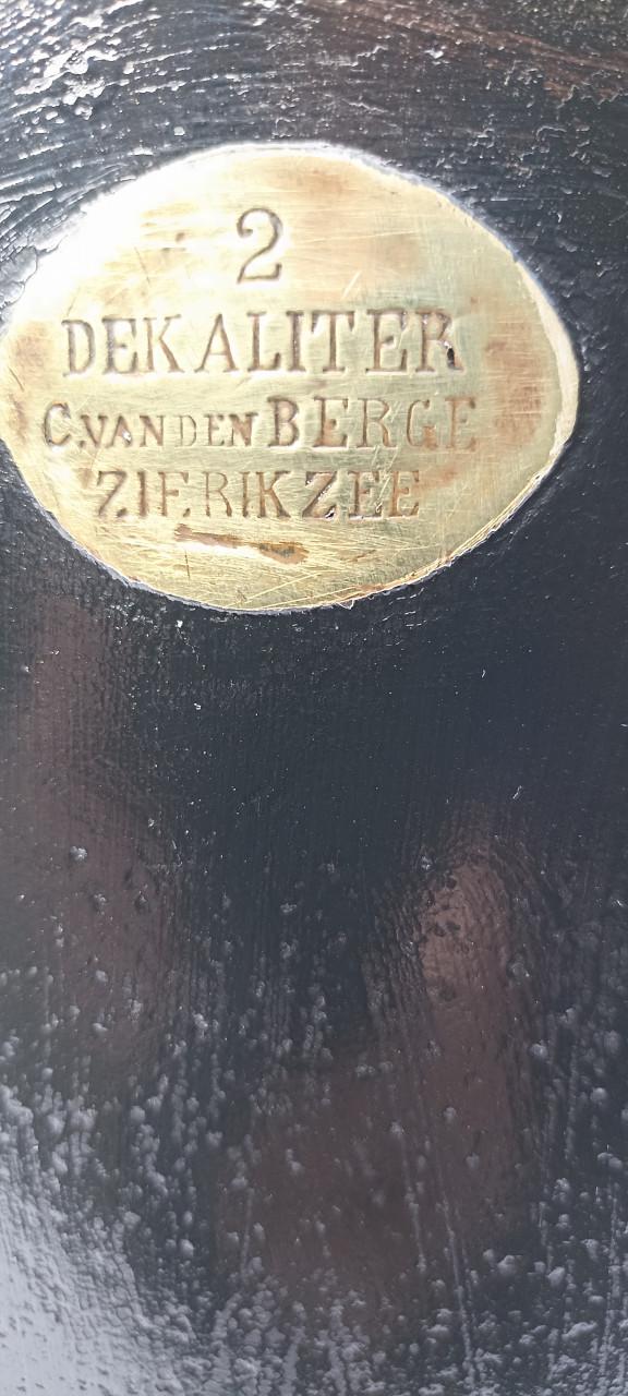 Antieke 2 dekaliter maat