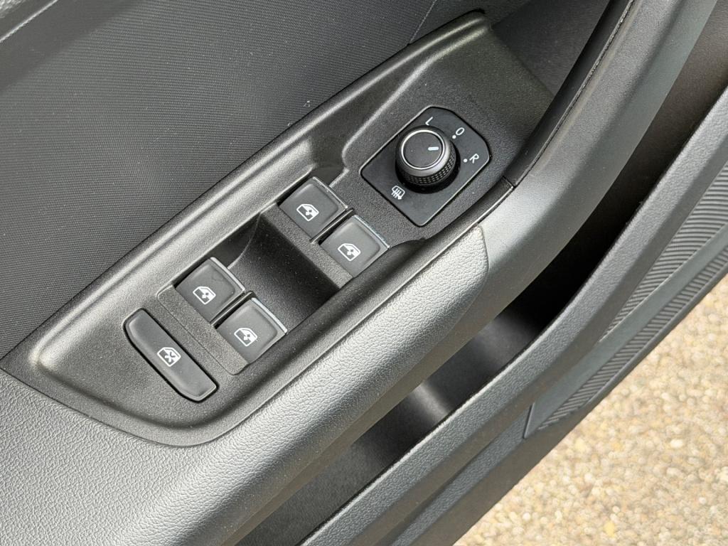 Audi A1 Sportback 25 tfsi epic | cruise | carplay | led achter | 17 inch | 