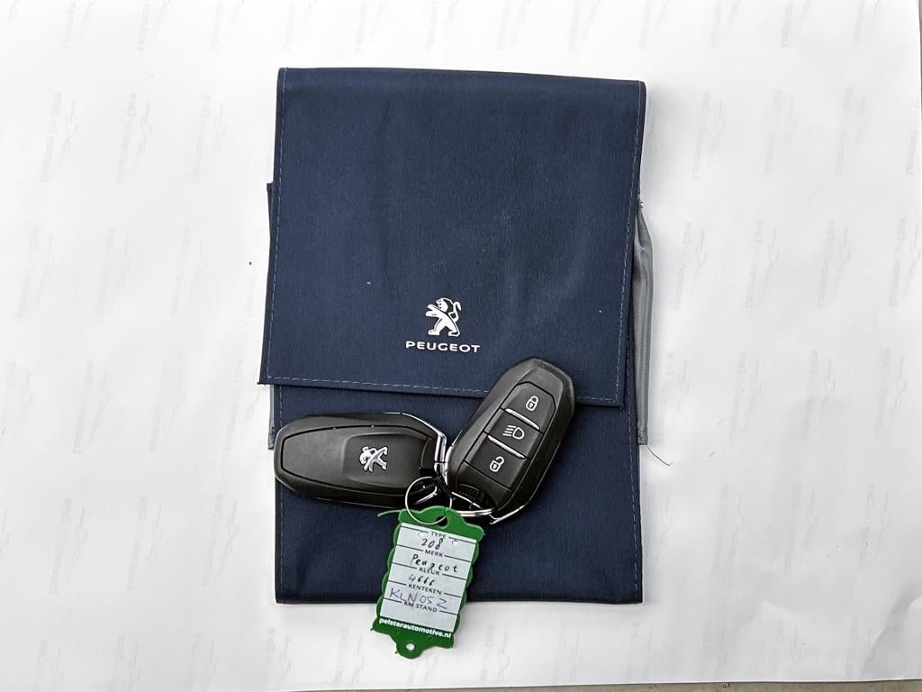Peugeot 208 100 pk allure pack | rijklaar keyless | camera achter |