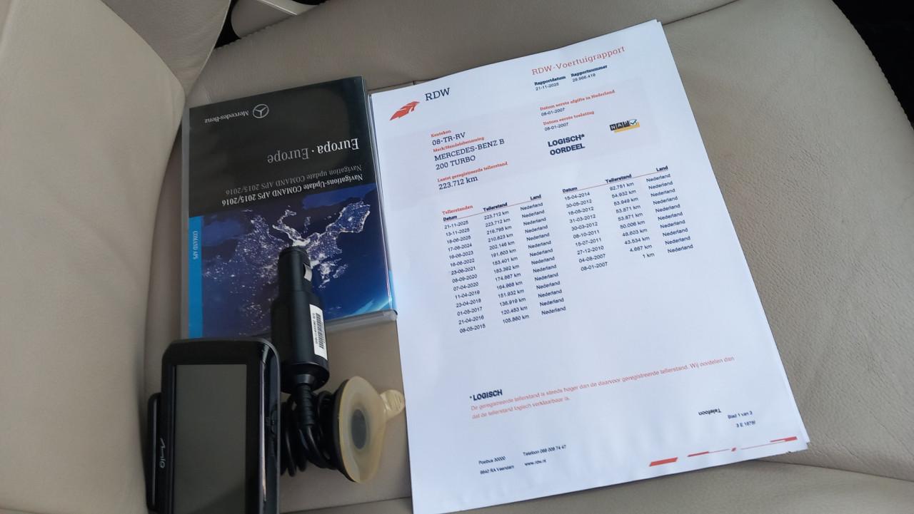 Mercedes B-Klasse 200 Turbo Automaat !! 5drs bj: 2007 airco-leer-navigatie