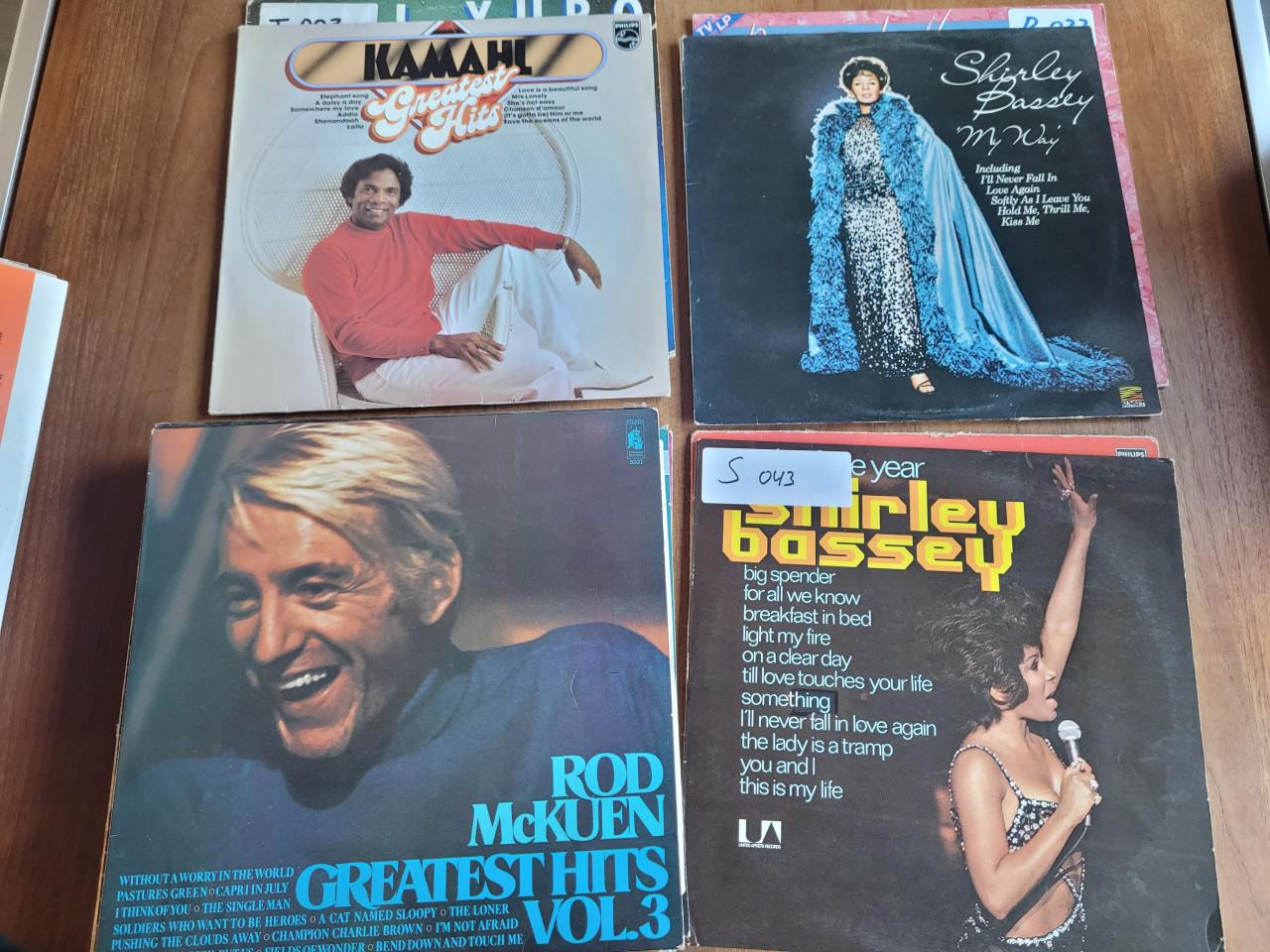 24 Heerlijke Evergreen LP's....