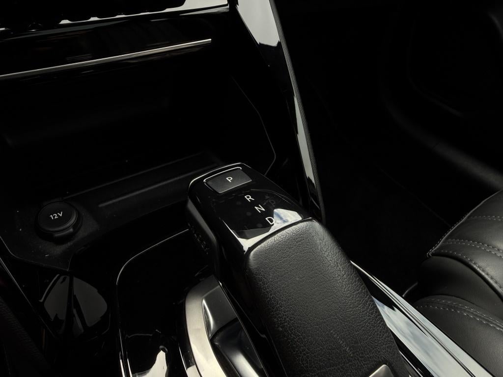 Peugeot 208 1.2 puretech gt pack - parelmoer - leer - pano -