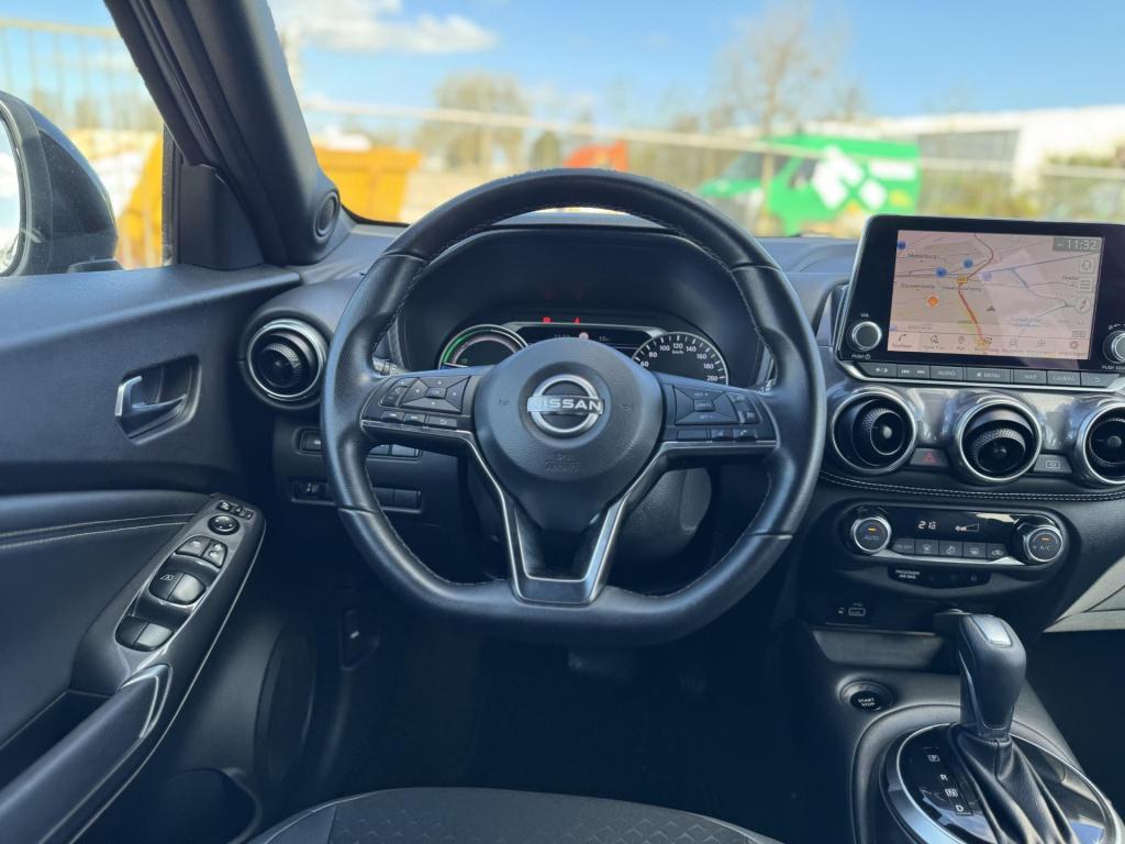 Nissan Juke 1.6 hybrid n-connecta parking pack