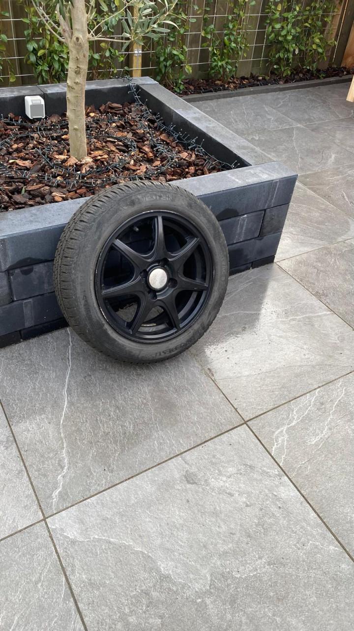 Toyota Aygo Aygo 1.0-12V Comfort Nav. +4 banden 4 velgen