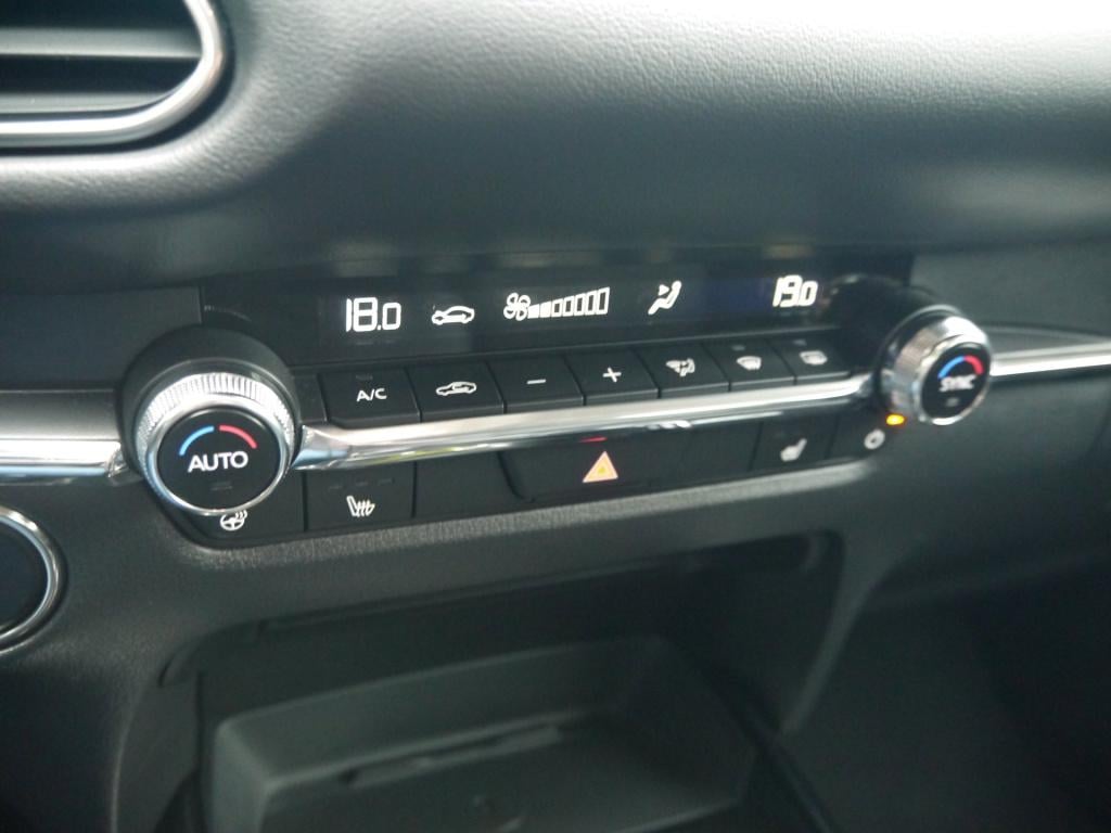 Mazda Cx-30 2.0 e-skyactiv-x m hybrid exclusive-line|trekhaak|rijklaar