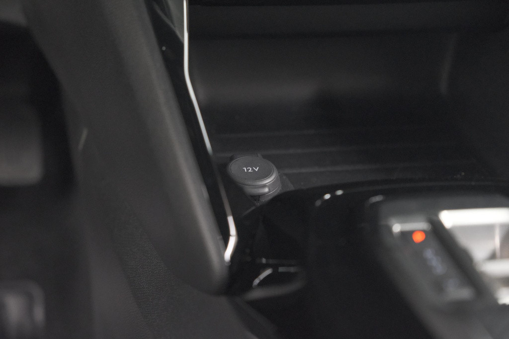 Peugeot 2008 hybrid 136 e-dcs6 allure | 360 camera | adaptieve cruise contr