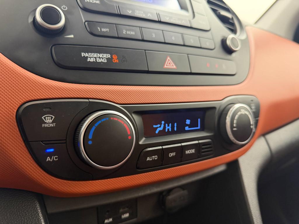 Hyundai I 10 occasion 1.0i i-motion comfort plus | zwart | tweedehands hyun