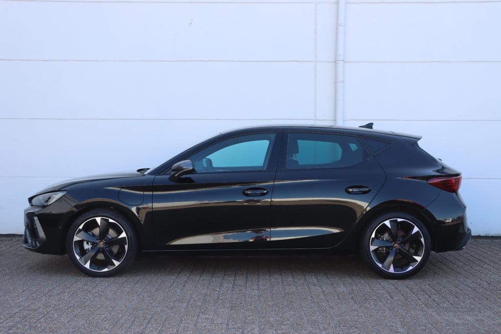 Cupra Leon 1.5 tsi ehybrid business 204pk dsg6