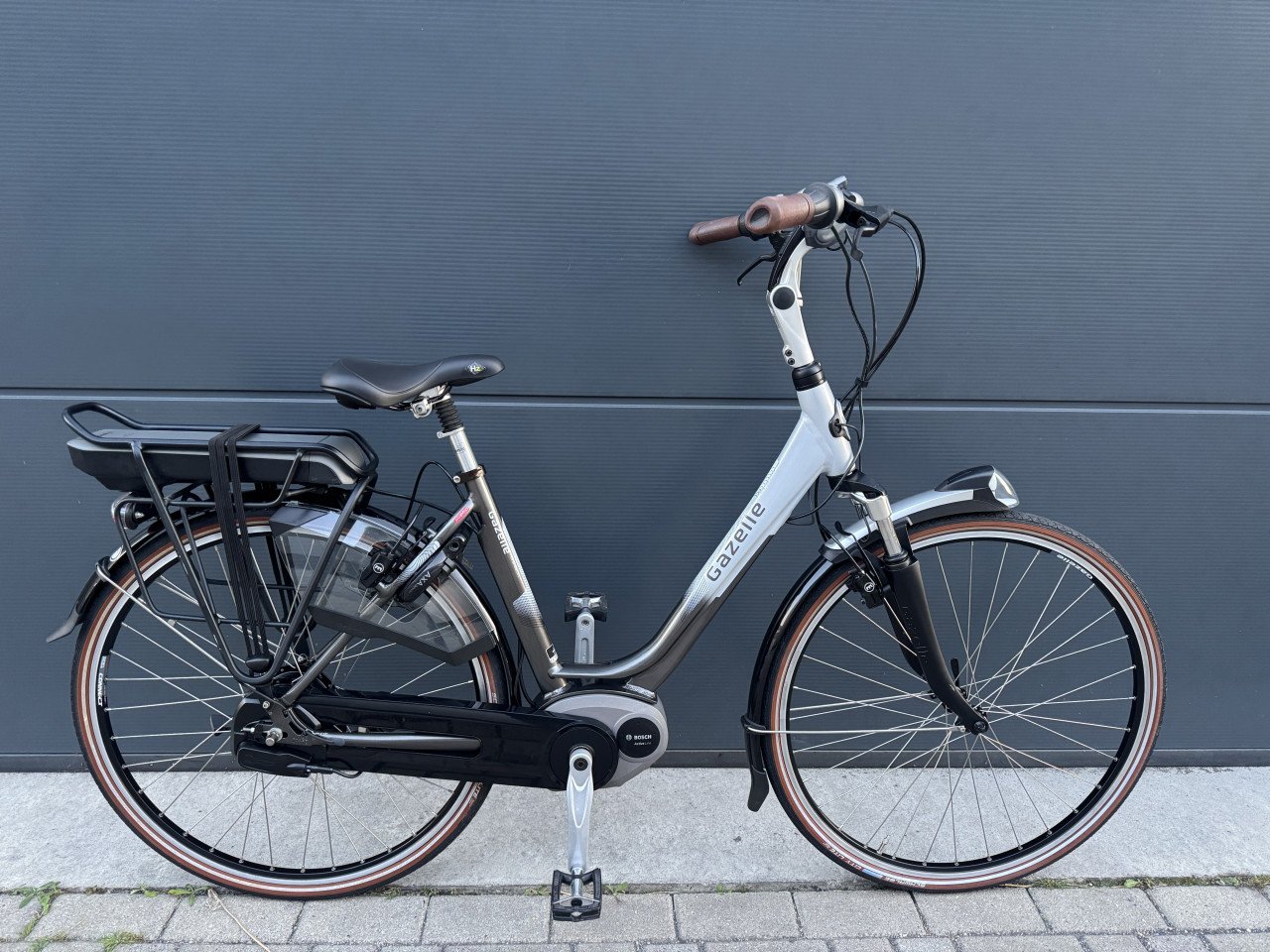 Gazelle Orange CX middenmoter elektrische fiets 2400KM!