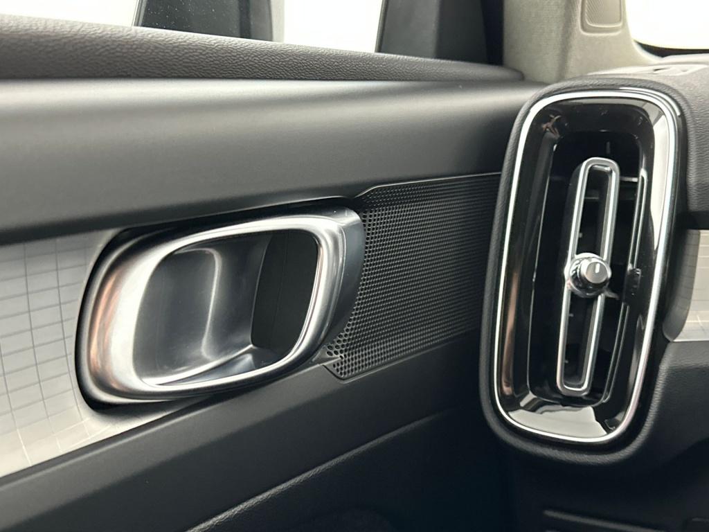 Volvo XC40 t4 211pk recharge inscription| camera| navi| trekhaak| pdc