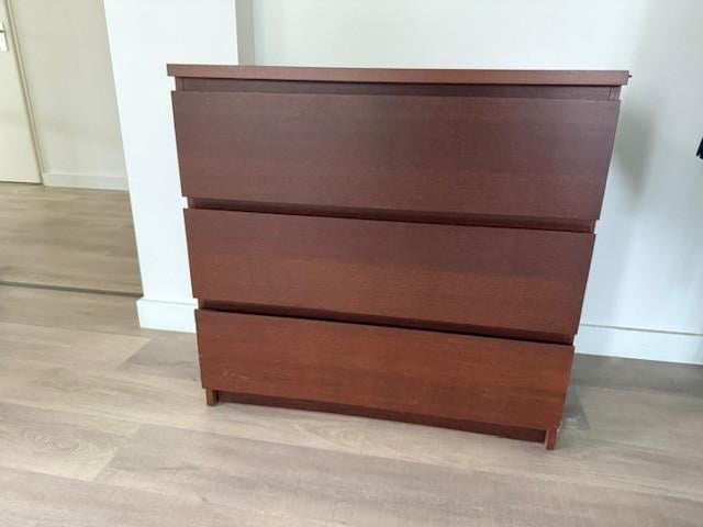 2 ladenkasten br 80, dp 48 en hg 77,5 cm