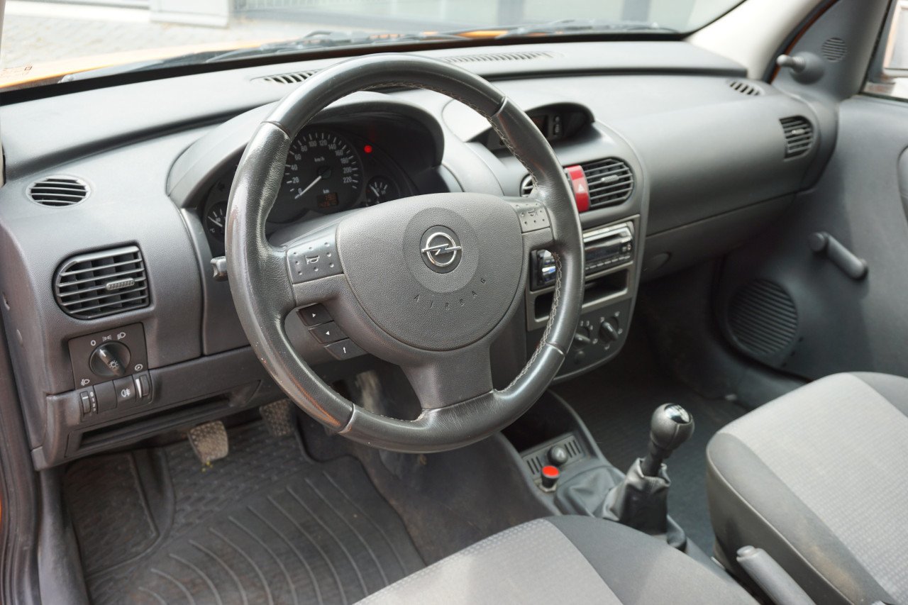 Opel Combo 1.6 Comfort - Nieuwstaat! / Benzine / Marge / Trekhaak / NAP