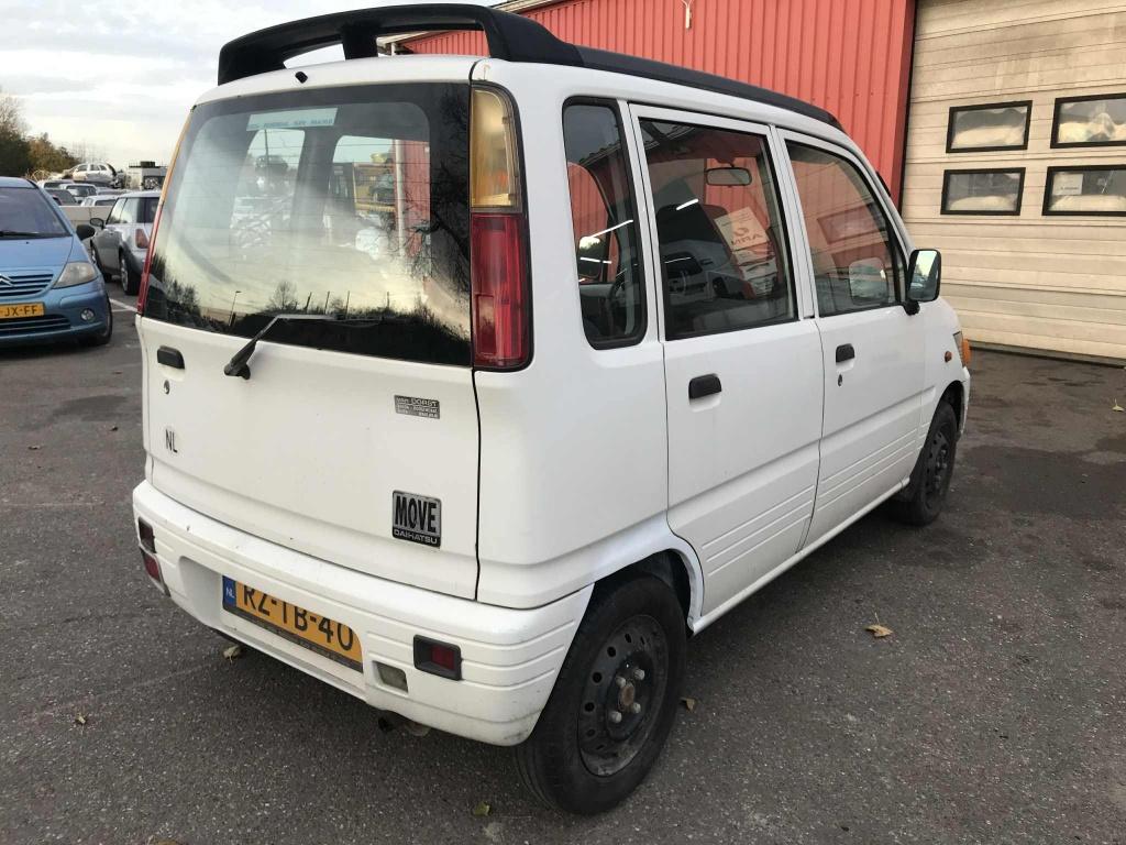 Daihatsu Move 850