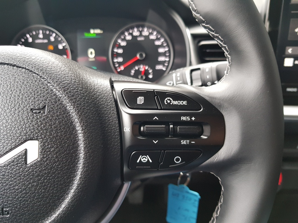 Kia Stonic mhev dynamicline 100pk