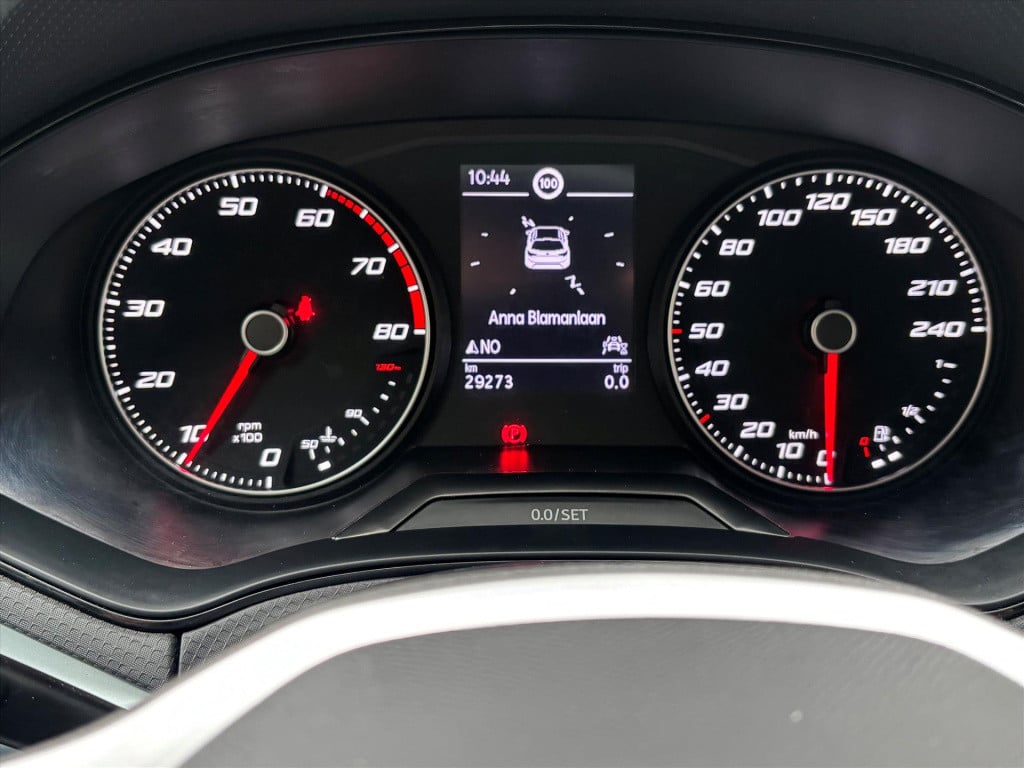 Seat Arona 1.0 tsi 95pk style|trekhaak|carplay|climate| adapt,cruise| rijkl