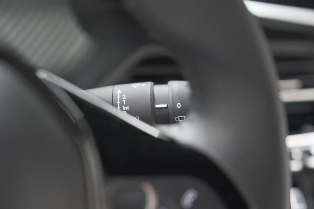 Peugeot 2008 puretech 100 allure | camera | navigatie | parkeersensoren | a