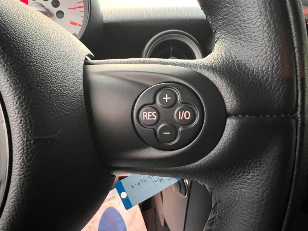 Mini Cooper mini 1.6 10 years ii, navigatie, leer, lm velgen enz...