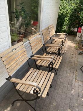 Inklapbare teakstoelen