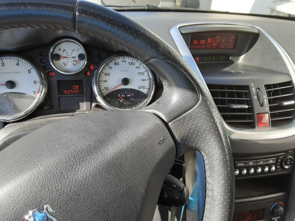 Peugeot 207 1.6-16v xs pack