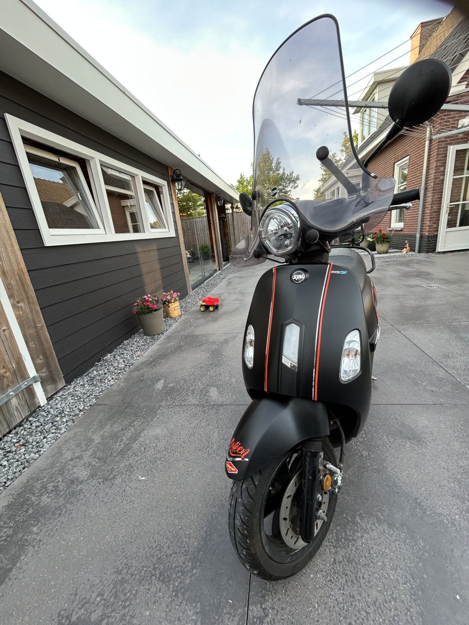 Scooter sym fiddle 4