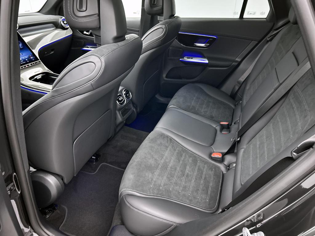 Mercedes-Benz Glc 300e 4matic sport edition | trekhaak | nightpakket | amg 