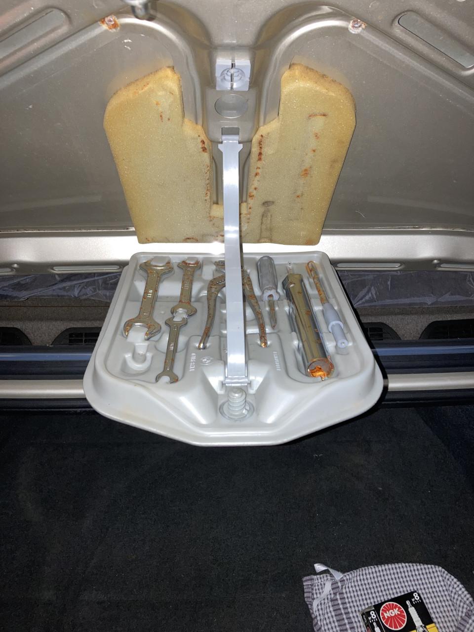 Te koop bmw 318i E30 coupé 1987