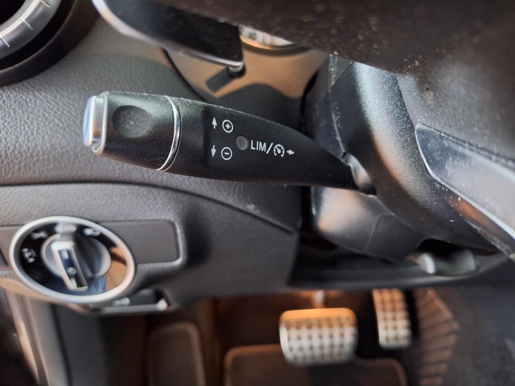 Mercedes-Benz Cla 180 ambition | amg