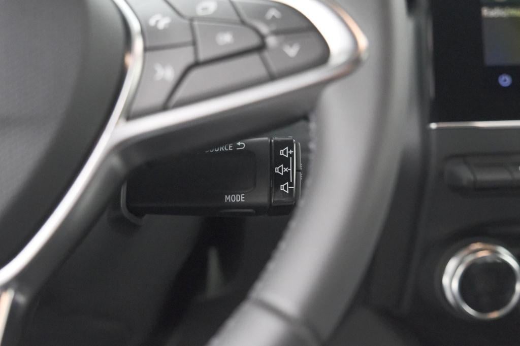 Renault Clio tce 90 gpf techno | 360 camera | 9.3 inch grootscherm | apple 