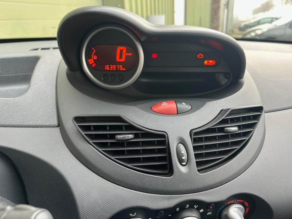 Renault Twingo 1.2 16v parisienne
