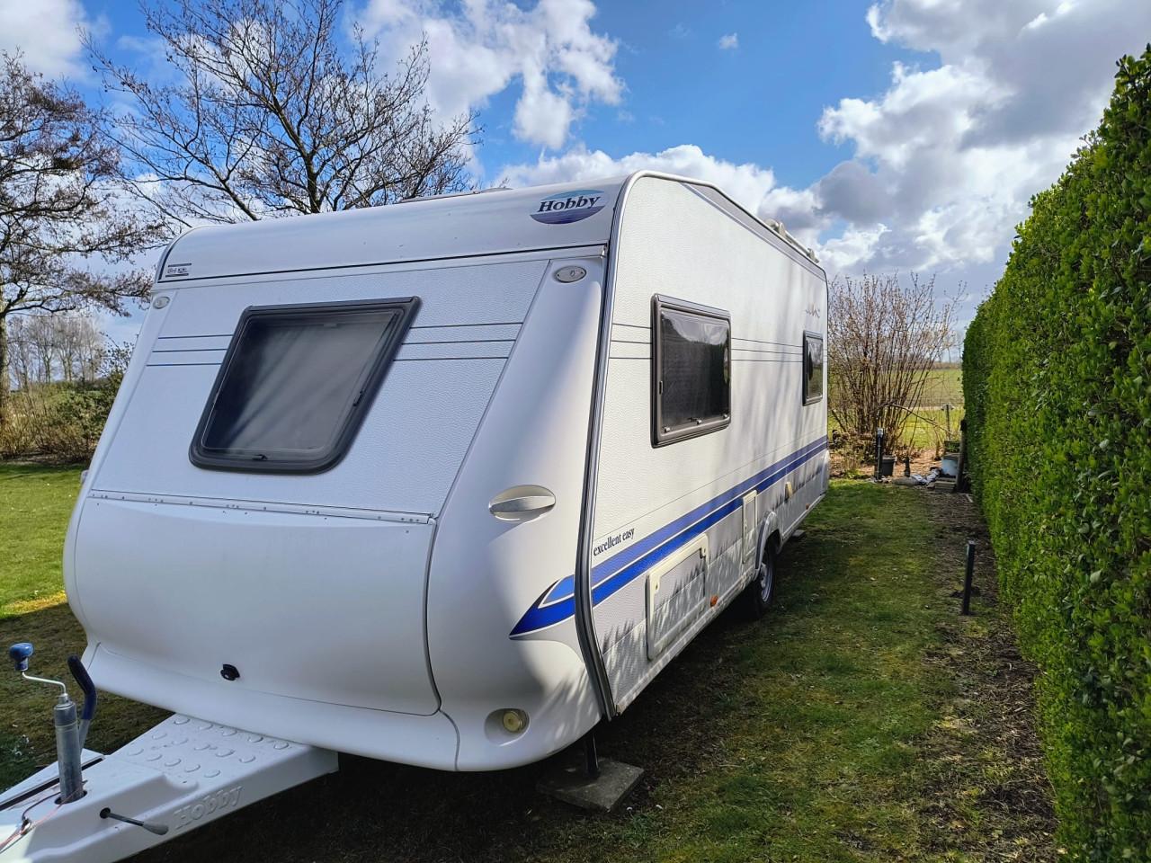Hobby caravan (495 UFT Excellent)