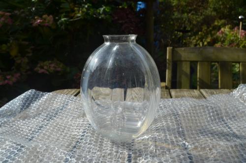 Mooi geblazen bolvaasje (Copier?)