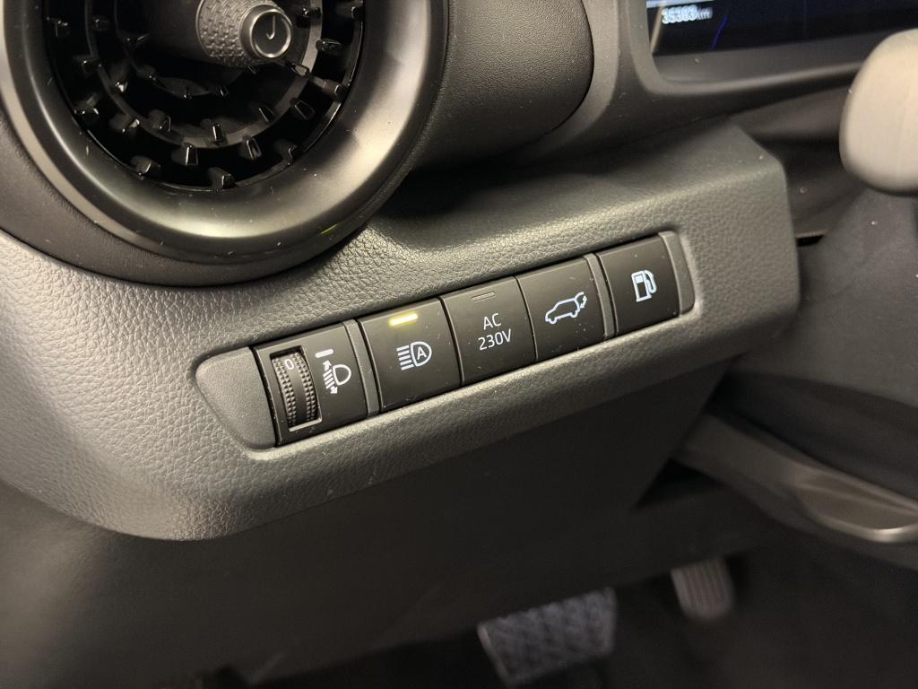 Toyota C-hr 2.0 phev 220 exec