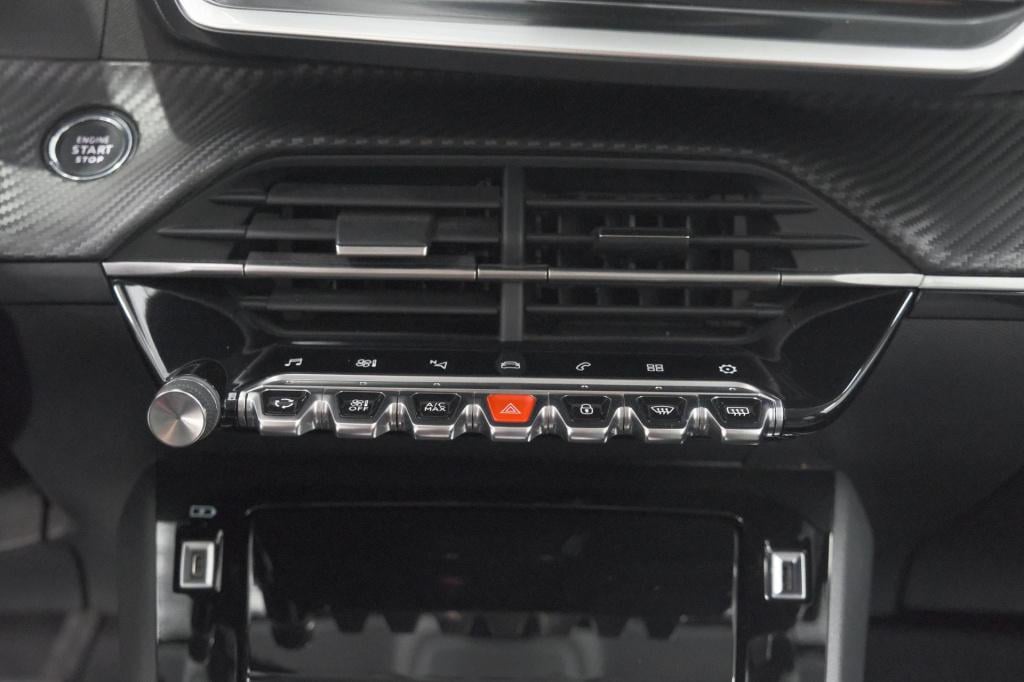 Peugeot 208 puretech 100 eat8 allure pack | keyless | camera | navigatie | 