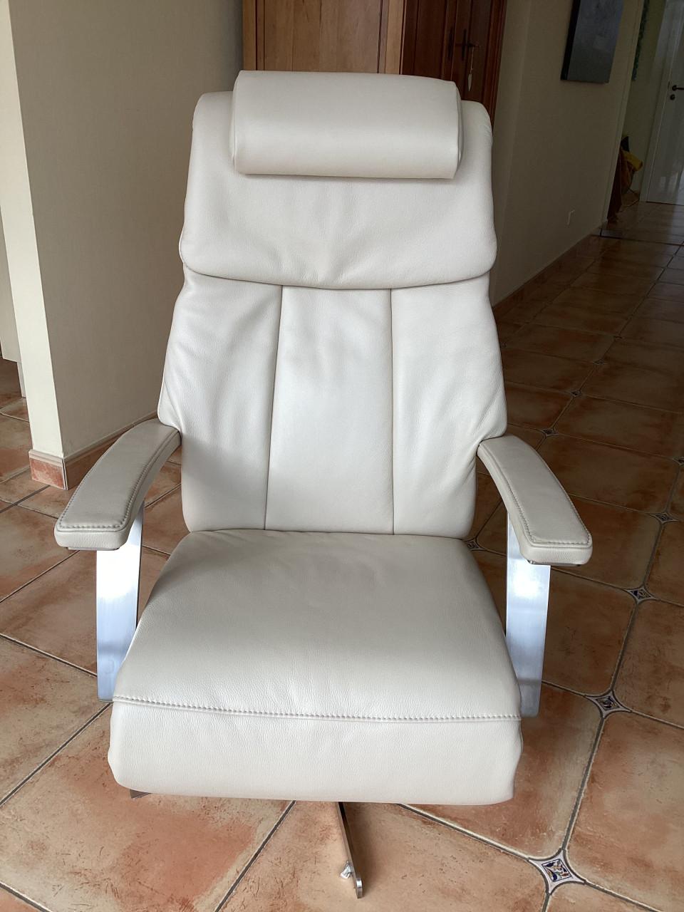 Prominent sta-op relax S100(3 motoren)Showroomstaat!NP6200 euro