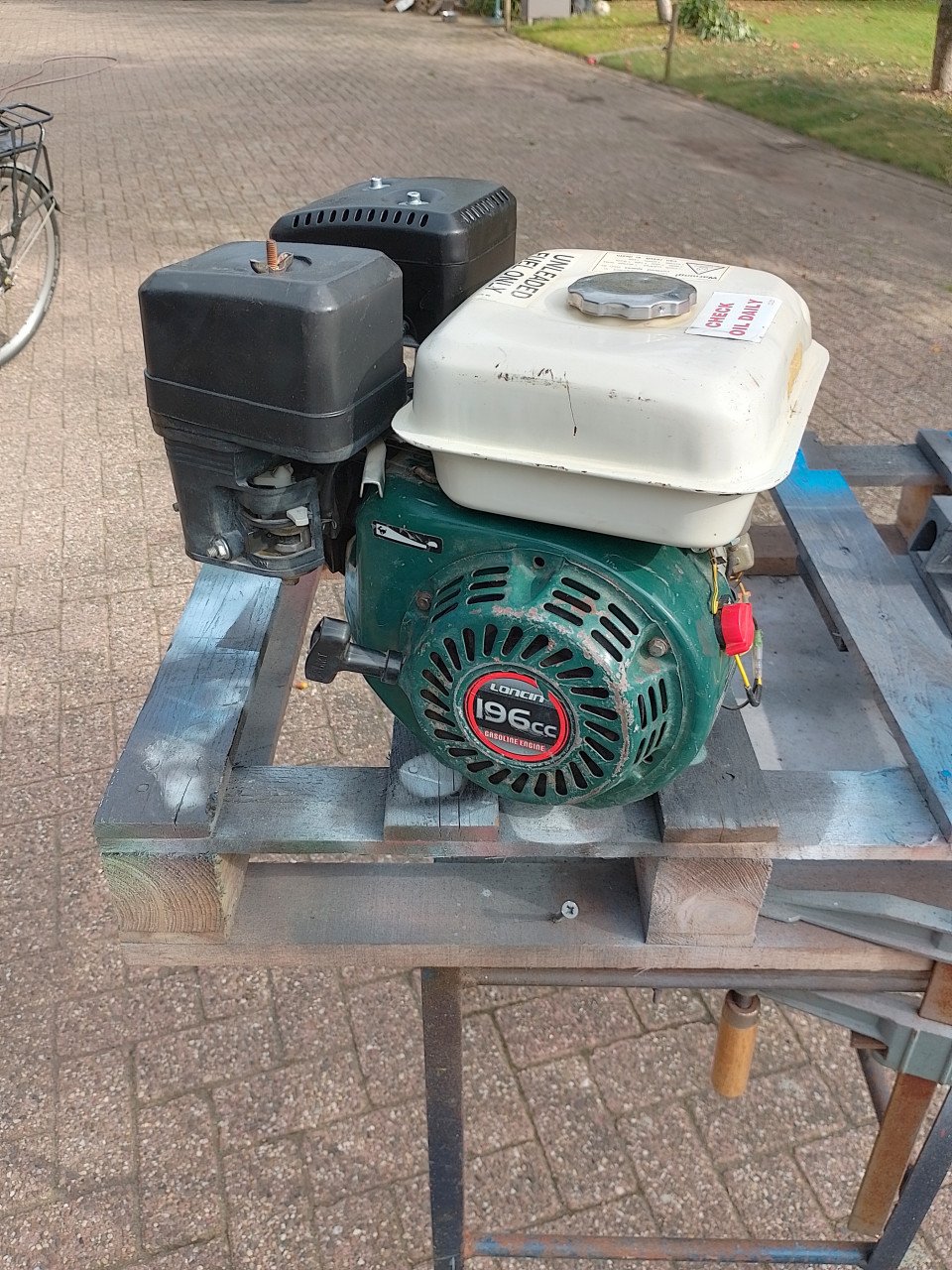 Loncin benzinemotor,(als Honda gx 200)