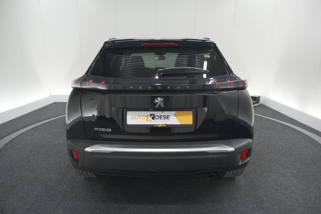 Peugeot 2008 puretech 102 allure pack | camera | apple carplay | parkeersen