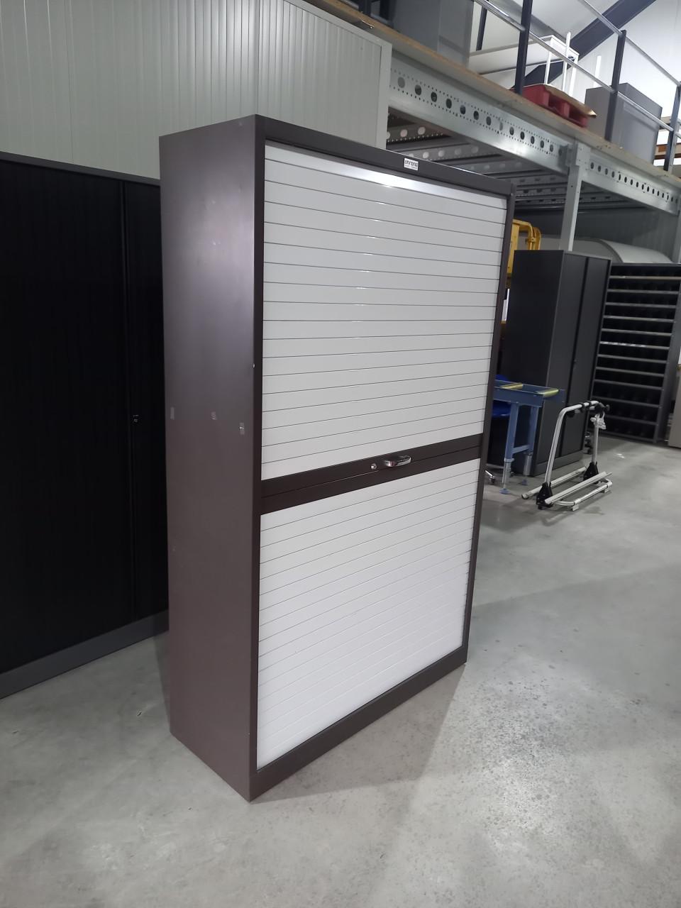 Roldeurkast archiefkast