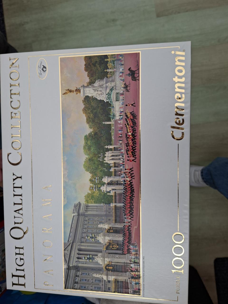 Te koop 11 mooie puzzels