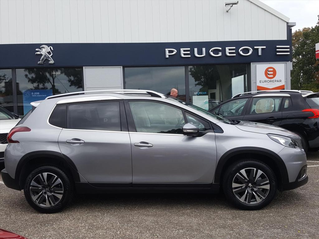 Peugeot 2008 allure1.2 puretech 110pk navigatie | cruise & climate control 