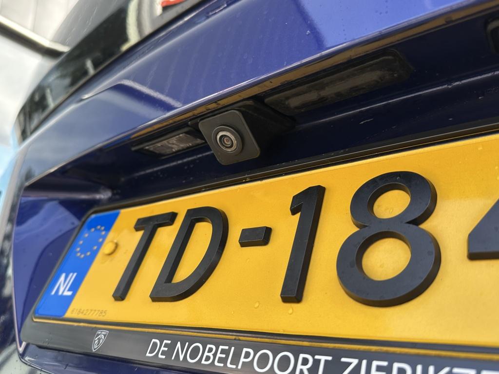 Peugeot 3008 1.2 puretech 130pk s&s blue lease executive vol-leer met stoel