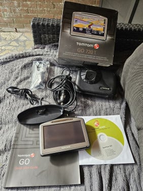 Zgan weinig gebruikt TomTom GO 720 T navigatie....