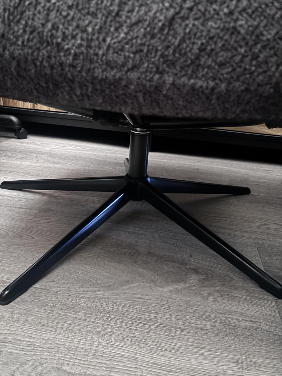 Mooie fauteuil grijs boukle stof
