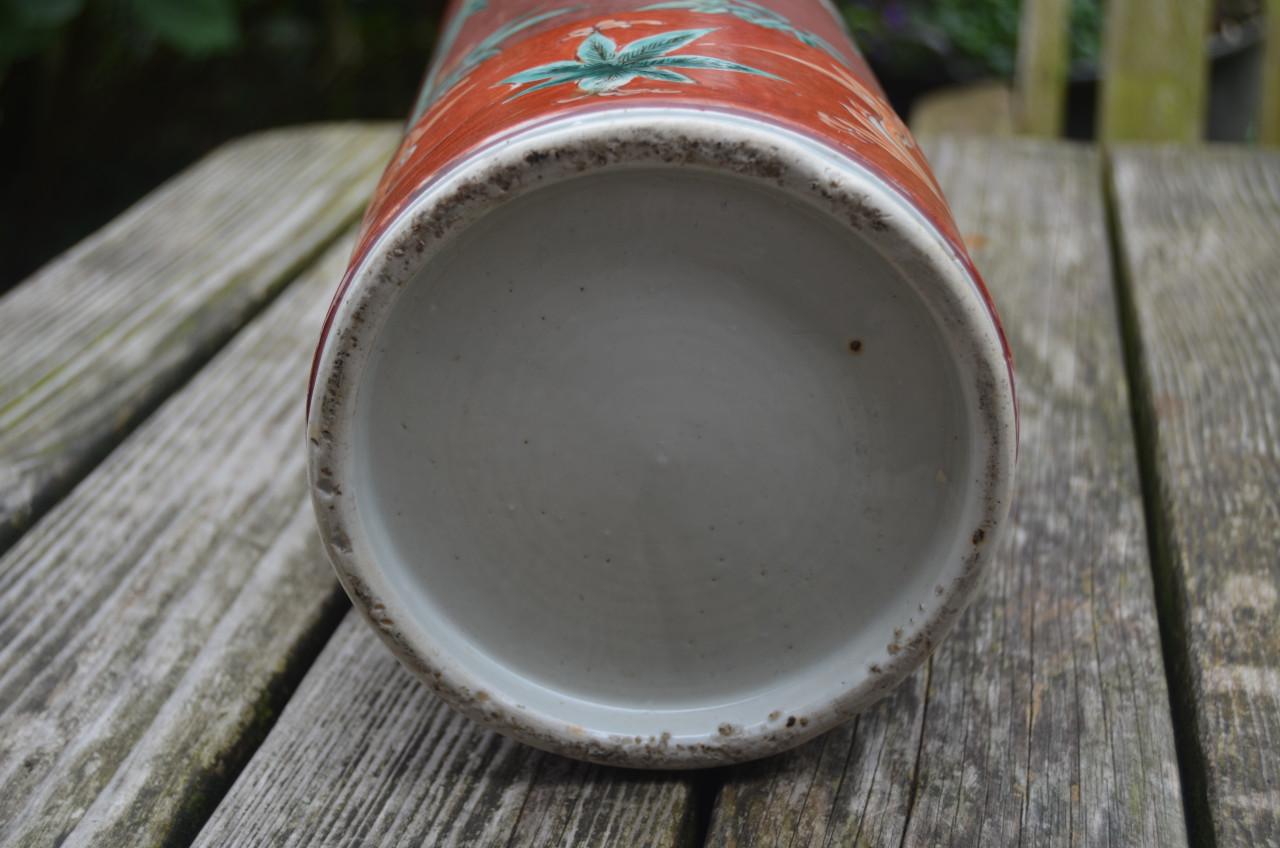 2 Japanse vazen, 1 goed, 1 niet zo........