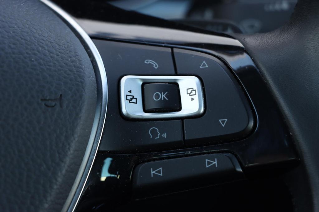 Volkswagen Golf Sportsvan 1.4 tsi business edition connected | adaptive | s