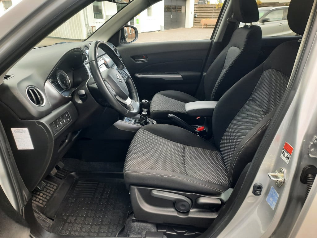 Suzuki Vitara select 1.4 boosterjet smart hybrid