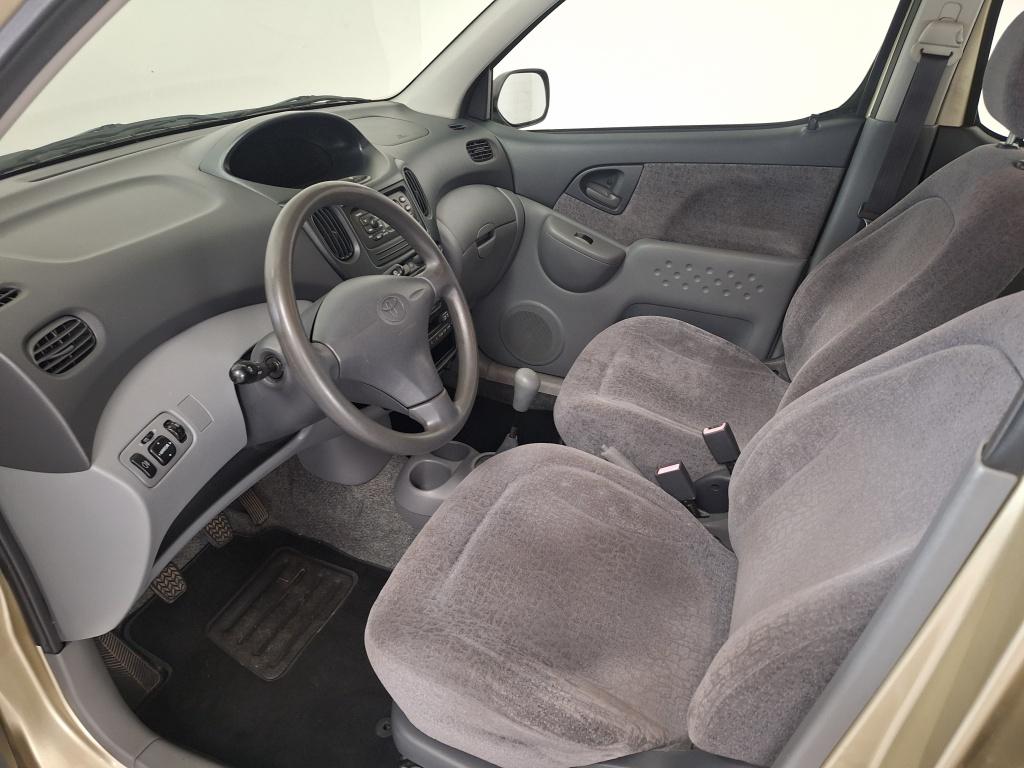 Toyota Yaris Verso 1.5-16v vvt-i sol | trekhaak afneembaar
